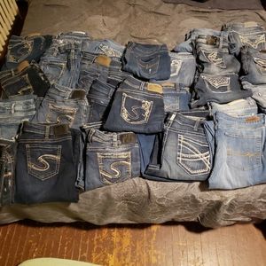 Women's Jeans and Capris